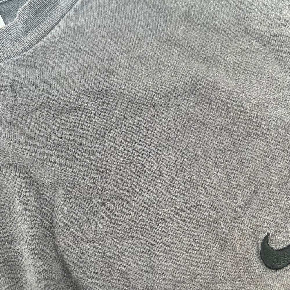 Vintage 90s Nike Embroidered Swoosh T-Shirt Mens Large Faded Black Made in USA - Picture 8 of 9